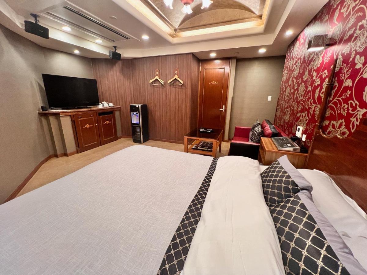 Hotel Crystal Gate Nagoya - Couple Hotel (Adults Only) Dış mekan fotoğraf